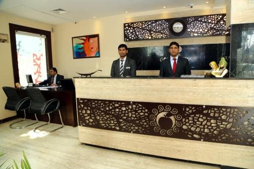 Фото Отель The Golden Apple