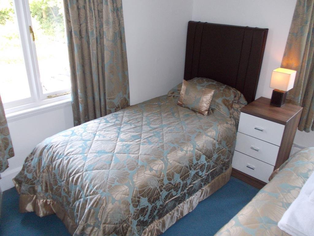 Фото Landing Cottage Guest House