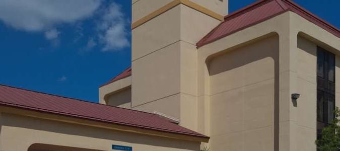 Фото La Quinta Inn & Suites by Wyndham Houston Stafford Sugarland