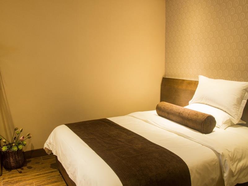 Фото James Joyce Coffetel Hotel Guangzhou Tianhebei Tianrun Road