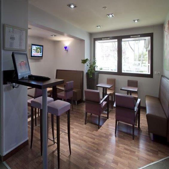 Фото Kyriad Dijon Est - Mirande