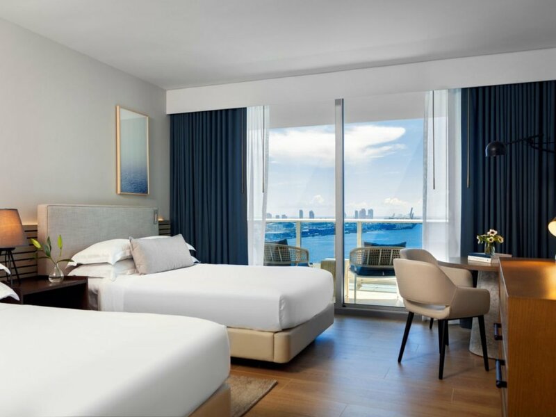 Гостиница Kimpton Epic Miami в Майами