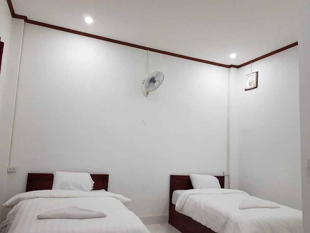 Фото Sipanya Guesthouse
