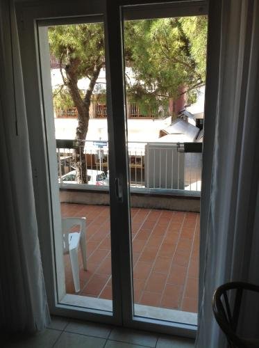 Фото Hotel Ivana