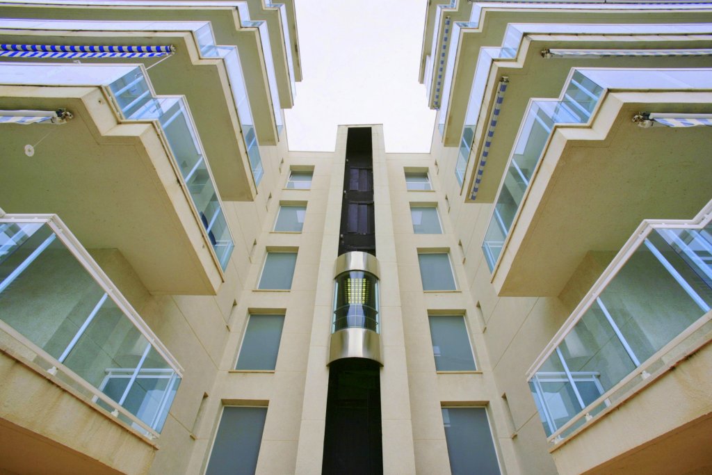 Фото Apartamentos La Llamada