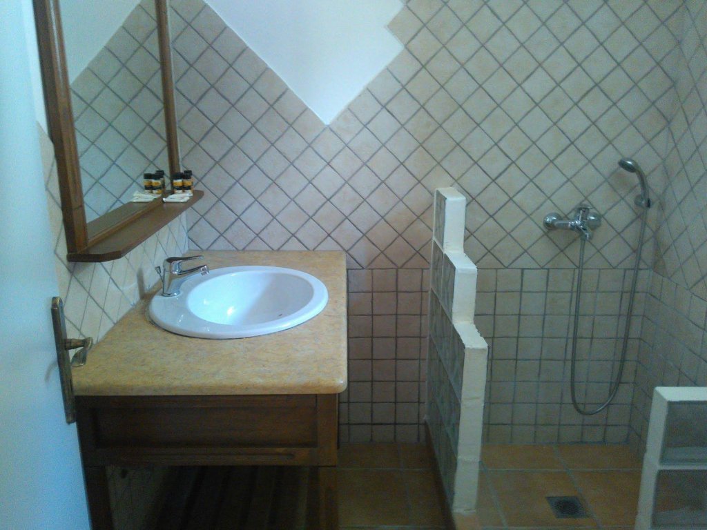 Фото Onar Mani Suites