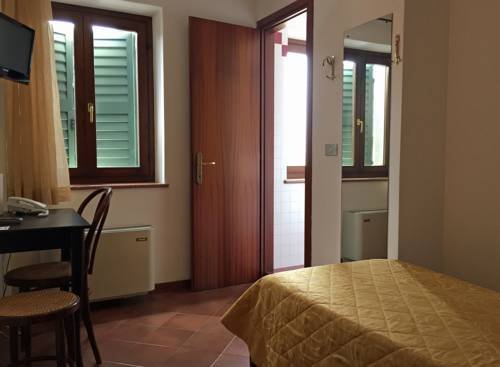 Фото Hotel Alla citta di Trieste