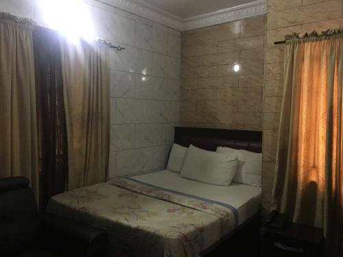 Фото HardRock Hotel and suites