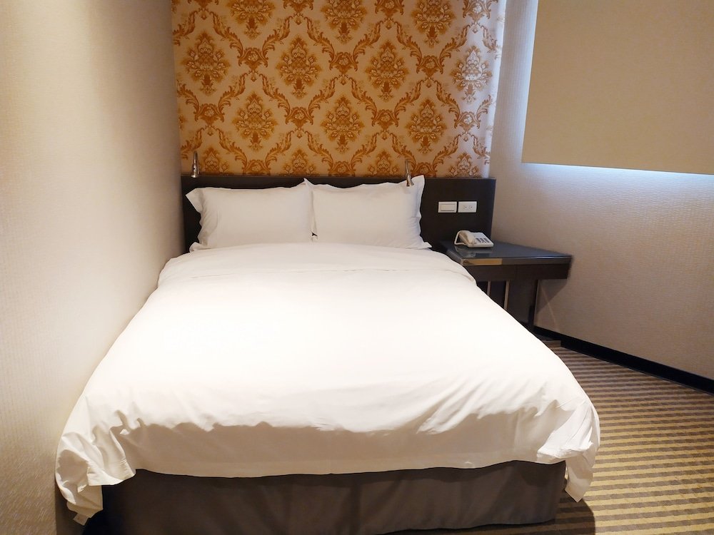 Фото Red 13 apartment