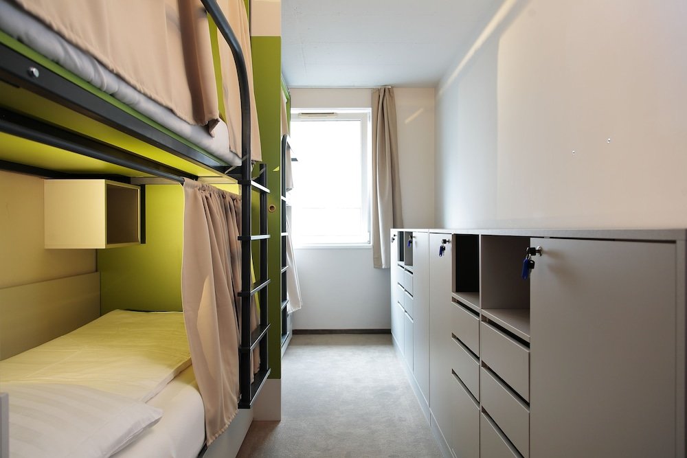 Фото Maverick Urban Lodge