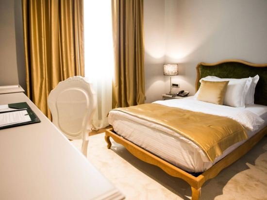 Фото Classic Hotel