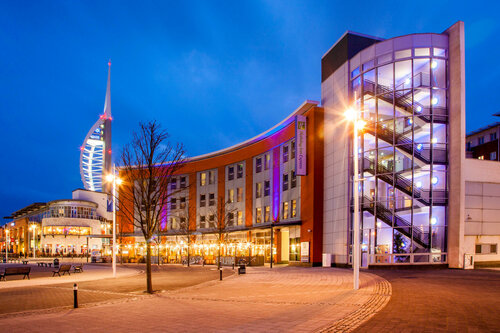 Гостиница Holiday Inn Express Portsmouth - Gunwharf Quays, an Ihg Hotel в Портсмуте