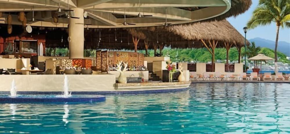 Фото Gorgeous Sunset View Suite