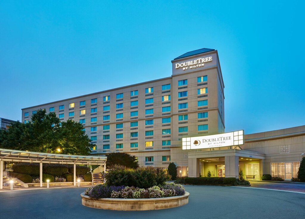 hotel — DoubleTree by Hilton Hotel Charlotte — Charlotte, photo 1