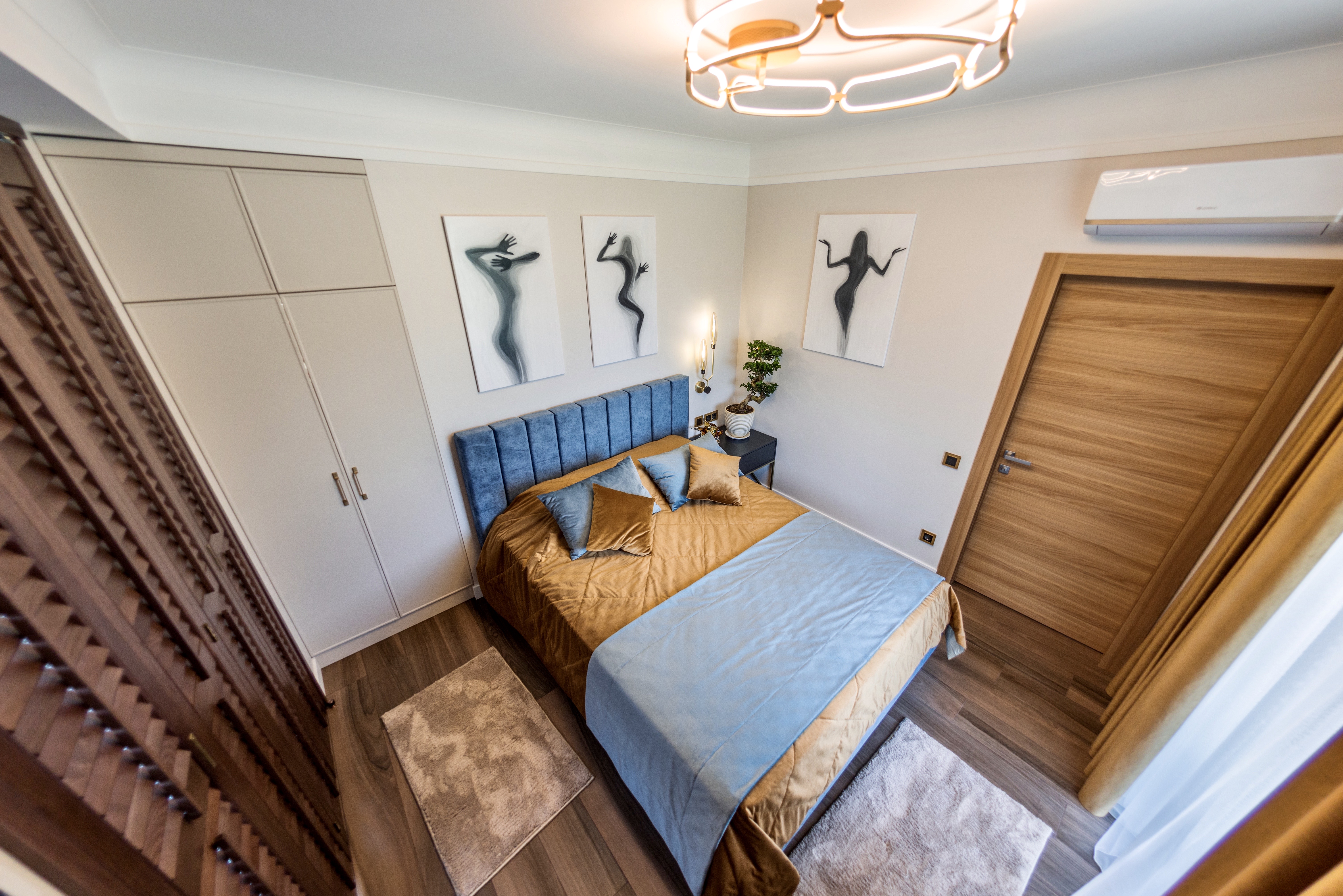 Фото Alex Fisher Apartments