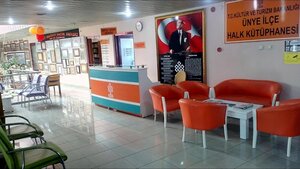 Unye Ilce Halk Kutuphanesi (Ordu, Ünye, Belediye Cad., 48), library