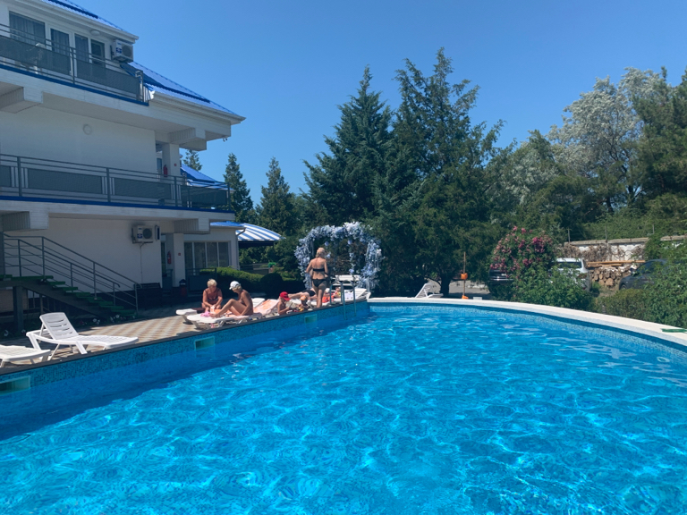 Фото Солнечный