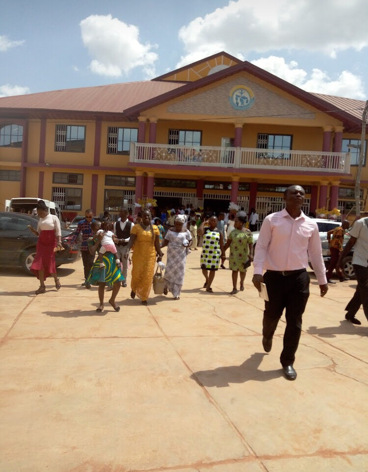 Monastery, convent, abbey Sepe boukrom church of pentecost, Kumasi, photo