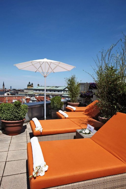 Фото Mandarin Oriental Munich