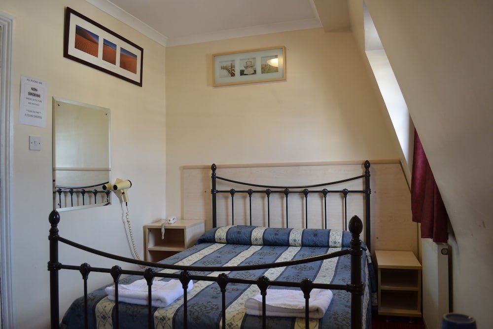 Фото The Blair Victoria Hotel