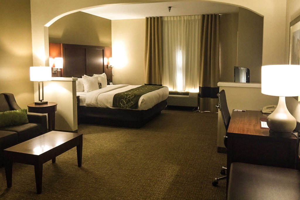 Фото Comfort Suites Johnson City