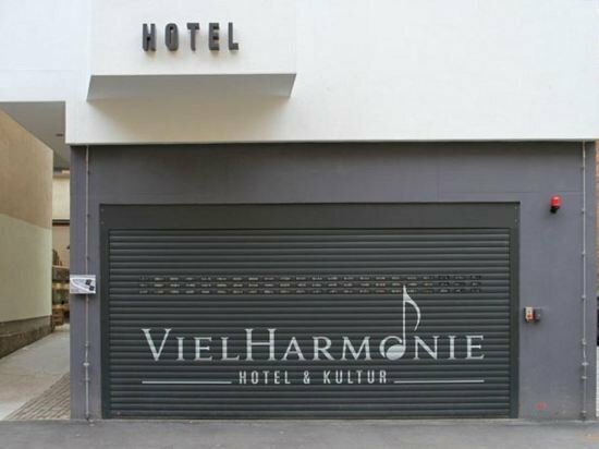 Гостиница Hotel Vielharmonie в Йене