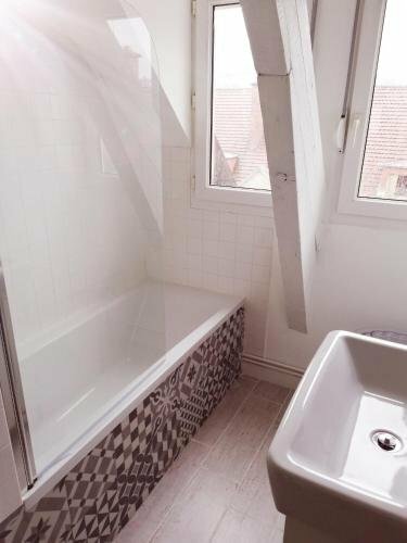 Гостиница Suite 24 в Ле-Крёзо