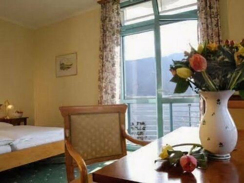 Внешний вид отеля Hotel Esplanade в Гмундене, фото 1