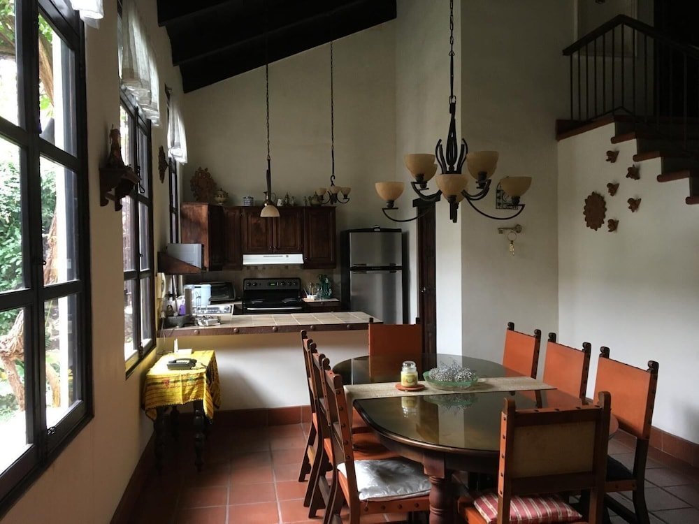 Фото Casa de la Alameda