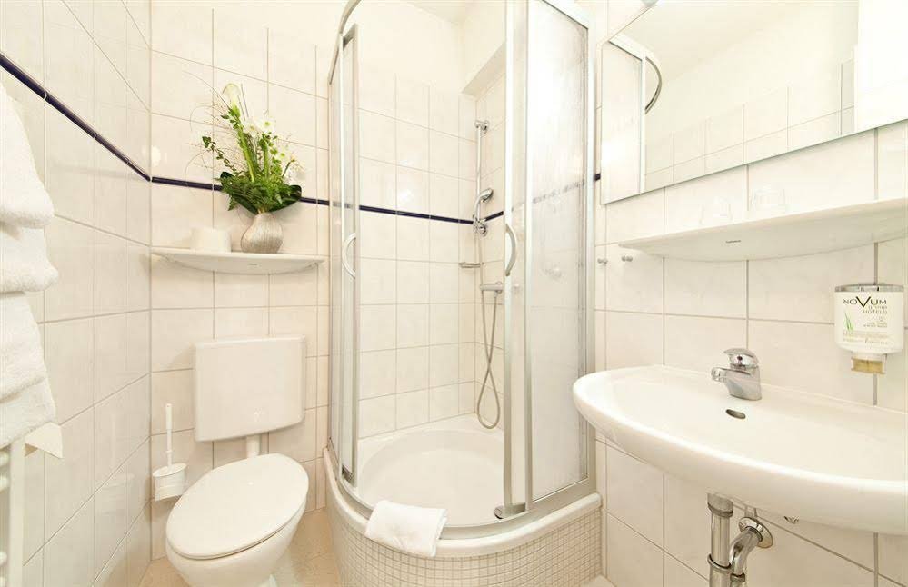 Фото Novum Hotel Norddeutscher Hof Hamburg