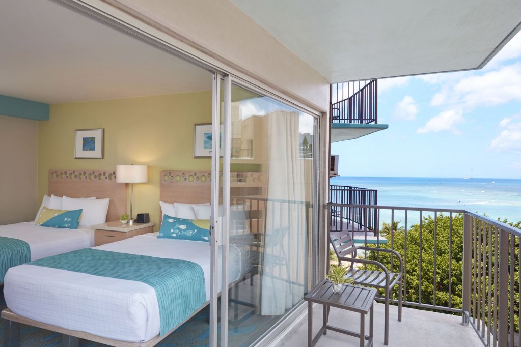 Фото Aston Waikiki Circle Hotel