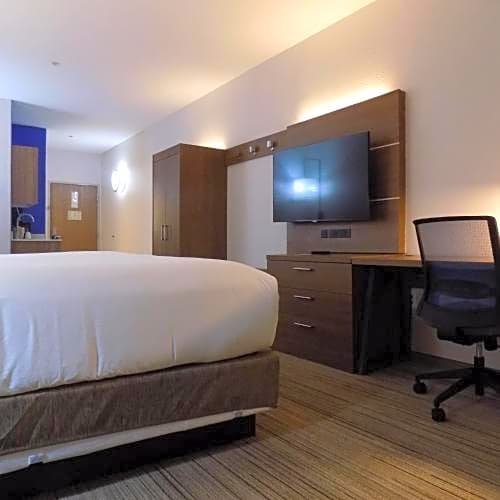 Фото Holiday Inn Express Hotel & Suites Mission-McAllen Area, an Ihg Hotel