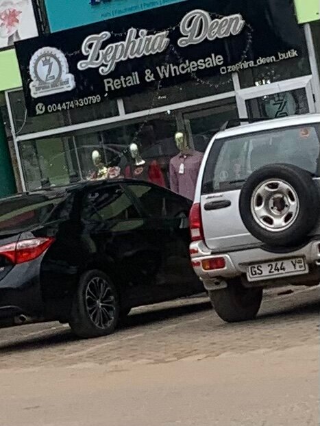 Clothing store Lephiza Deen, Accra, photo