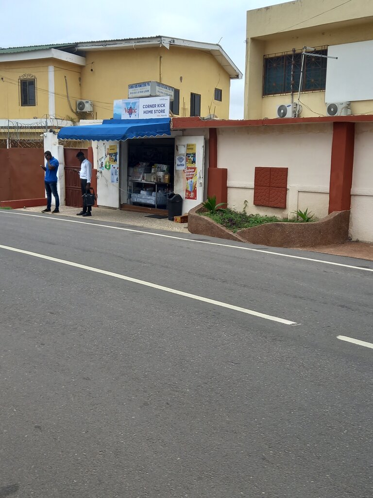 Grocery Corner kick, Accra, photo