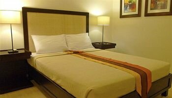 Гостиница Subic Grand Seas Resort в Олонгапо