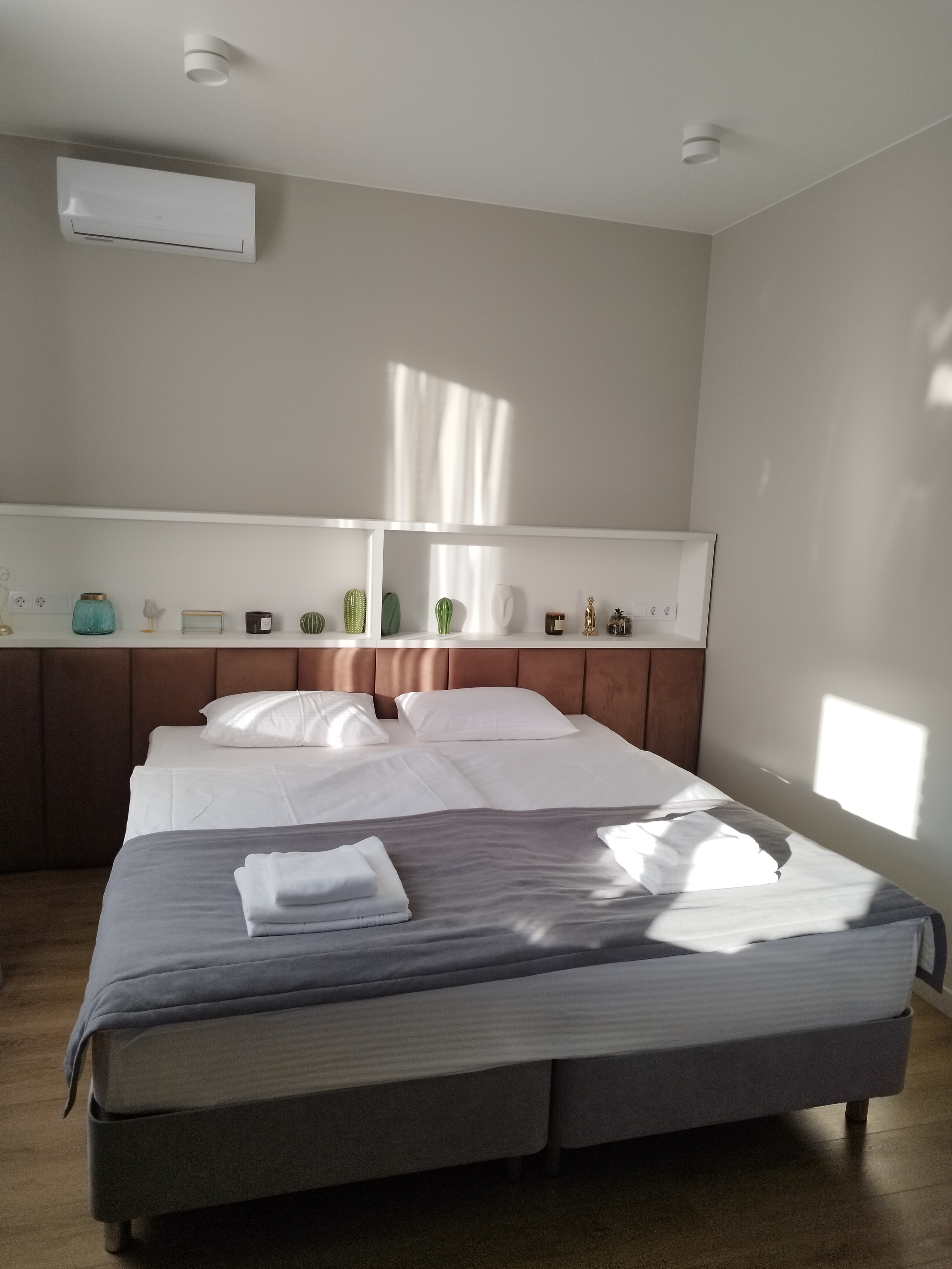 Фото Лакколит 993