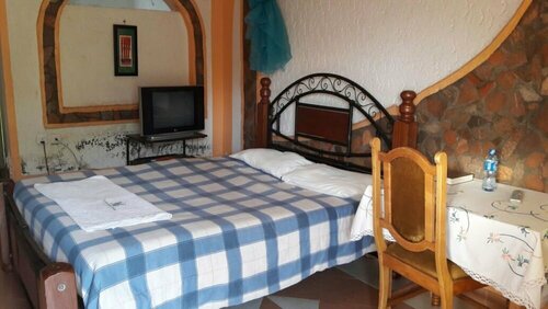 Гостиница Marlin Guest Resort в Накуру