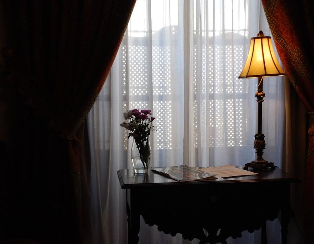 Фото Hotel Alvar Fañez