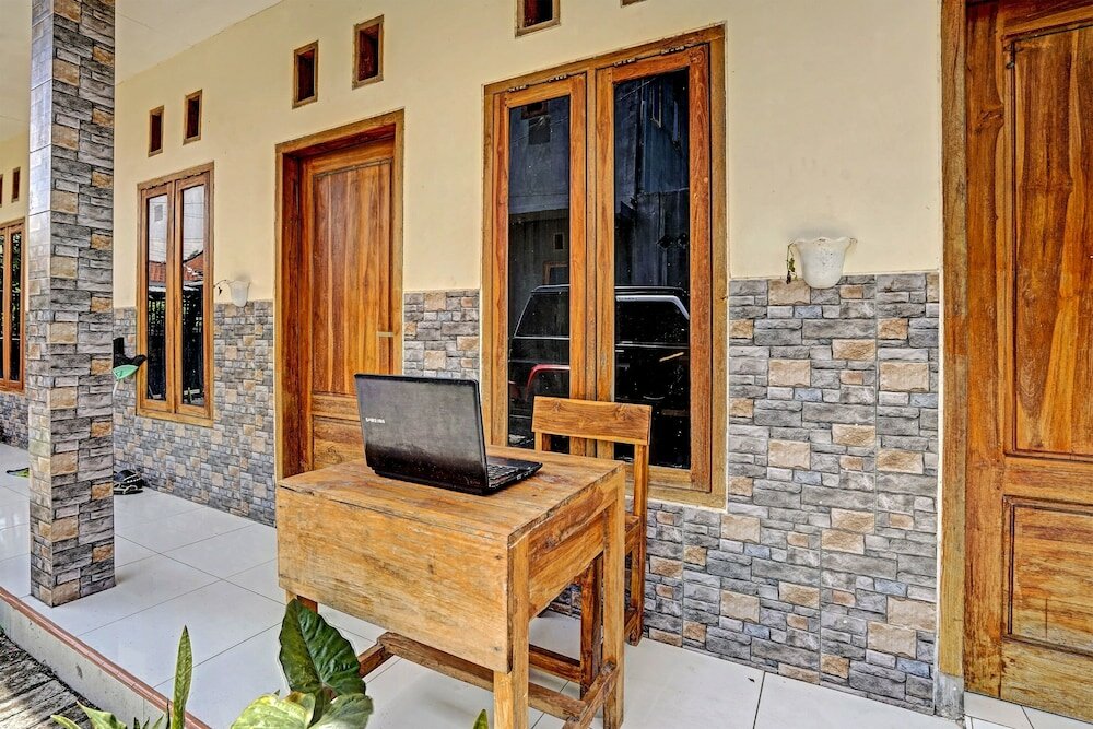 Фото Spot On 91824 Rumah Kaloka Syariah