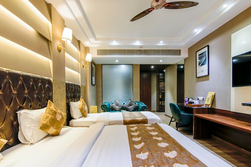 Фото Hotel Oak plaza New Delhi