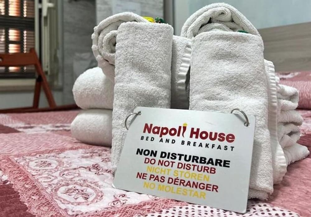 Фото B&b Napoli House
