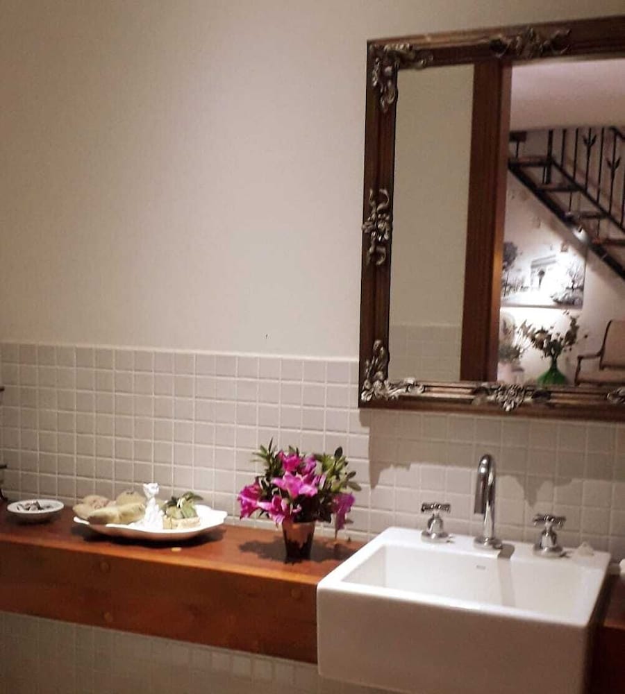 Фото Hirondelle Paraíso