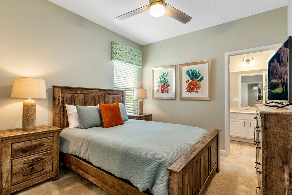 Фото Lake Breeze 6 Bedrooms