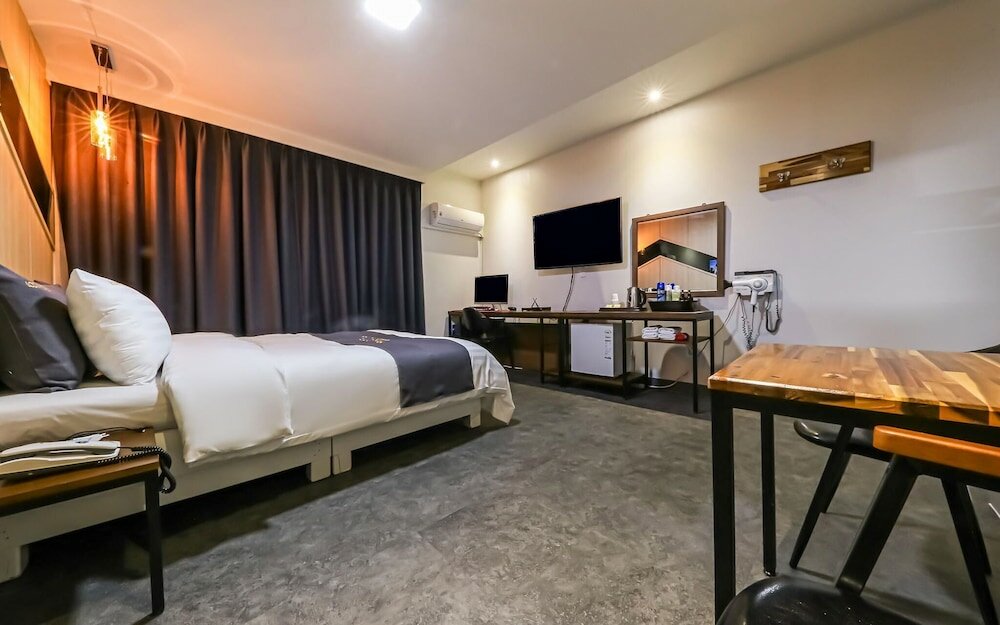 Фото Daejeon Look