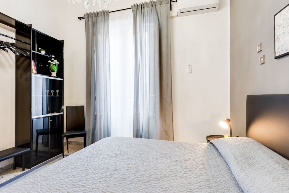 Фото Duomo Central & Elegant Flat