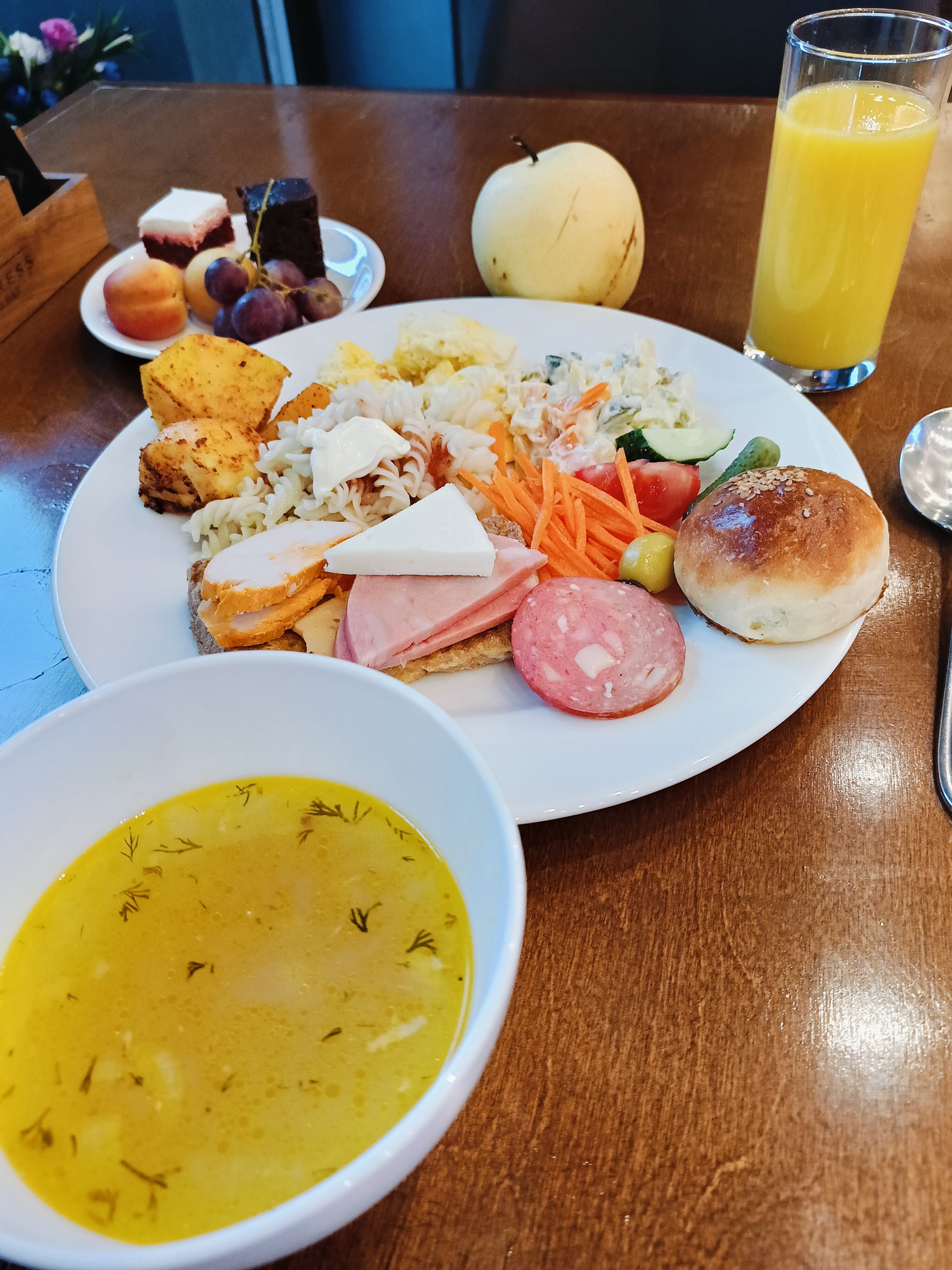 Фото Ramada by Wyndham Bishkek Centre