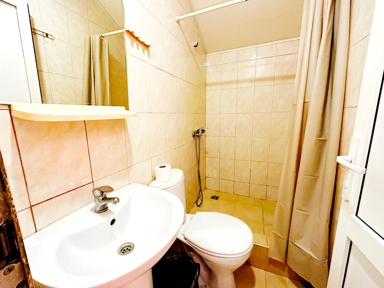 Фото Изумруд-хаус