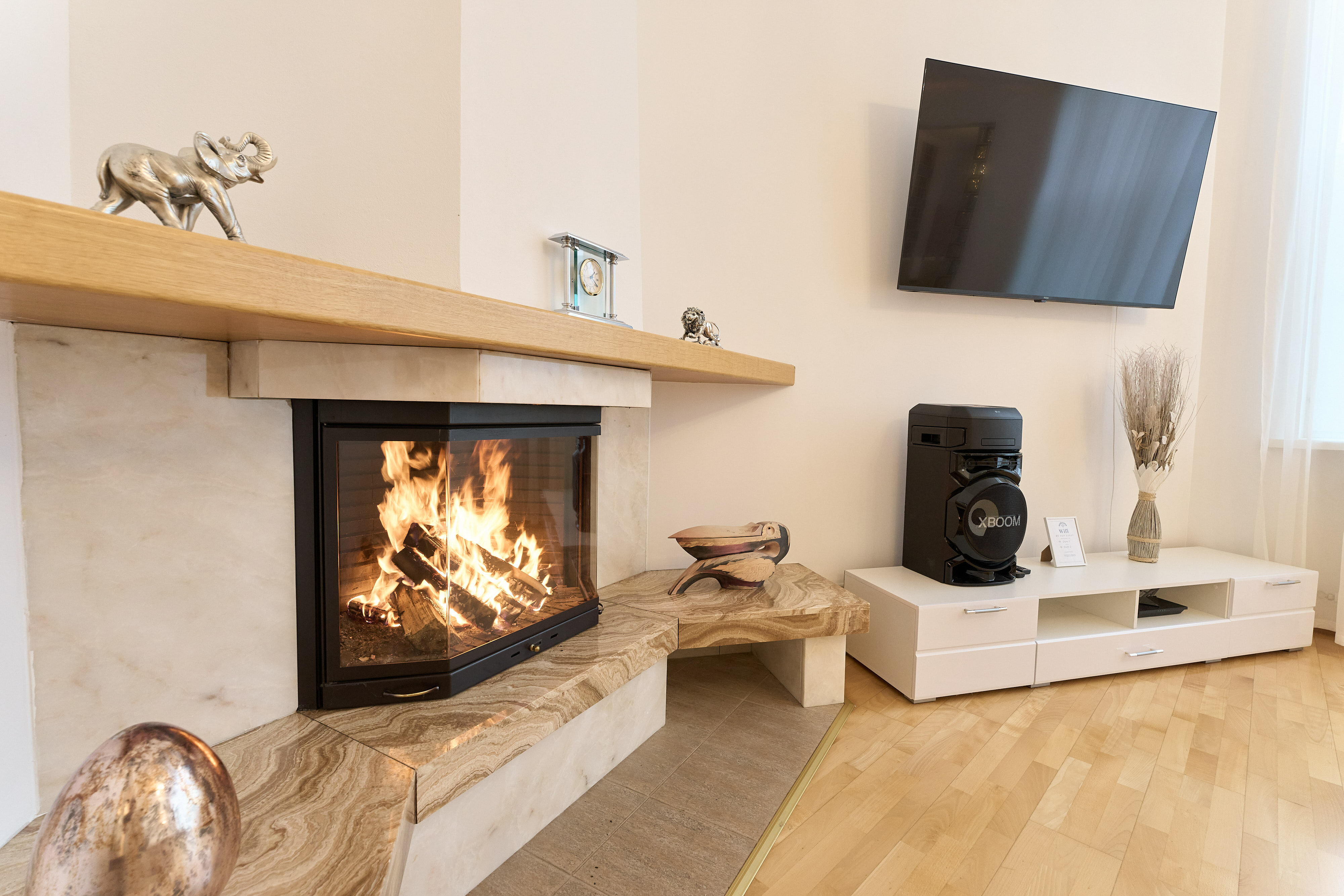 Фото White Luxe Villa