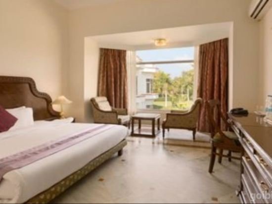 Фото Ramada by Wyndham Khajuraho