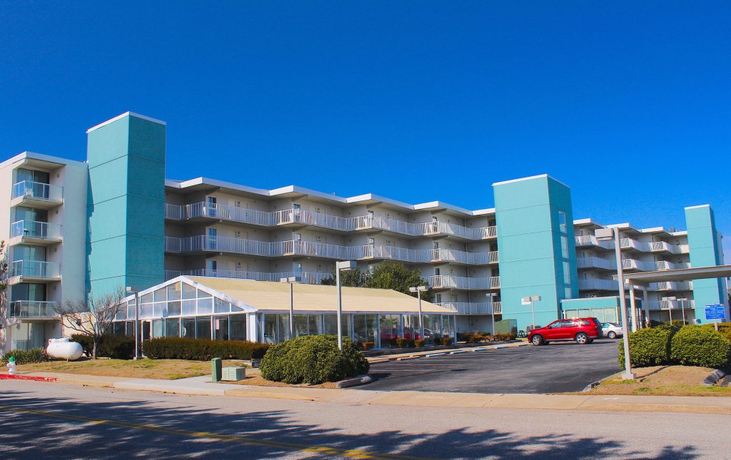 Фото Bay Club Resort by Coolvacay